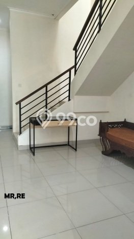 Ruko Dijual di Jakarta Timur LT 48m2 & LB 96m2 Lokasi Terbaik! Ruko Dijual di Jakarta Timur LT 48m2 & LB 96m2 Lokasi Terbaik!