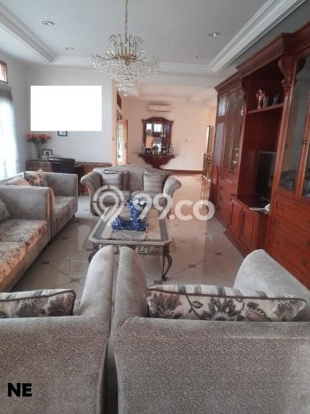 Hunian Mewah LB 600m2 Siap Huni Desain Elegan di Raffles Hills, Jakarta Timur Hunian Mewah LB 600m2 Siap Huni Desain Elegan di Raffles Hills, Jakarta Timur