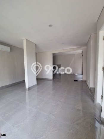 Hunian Elit LB 180m2 Siap Pakai Desain Elegan di Cibubur, Jakarta Timur Hunian Elit LB 180m2 Siap Pakai Desain Elegan di Cibubur, Jakarta Timur
