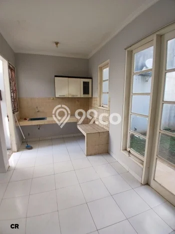 Disewakan! Rumah 3 Kamar Tidur &
2 Kamar Mandi di Cibubur, Jakarta Timur Disewakan! Rumah 3 Kamar Tidur &
2 Kamar Mandi di Cibubur, Jakarta Timur