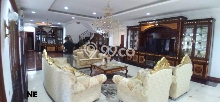 Hunian Mewah LB 600m2 Siap Huni Desain Elegan di Raffles Hills, Jakarta Timur Hunian Mewah LB 600m2 Siap Huni Desain Elegan di Raffles Hills, Jakarta Timur
