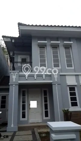 Disewakan! Rumah 3 Kamar Tidur &
2 Kamar Mandi di Cibubur, Jakarta Timur Disewakan! Rumah 3 Kamar Tidur &
2 Kamar Mandi di Cibubur, Jakarta Timur