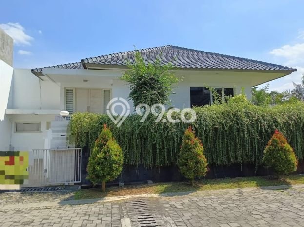 SPECIAL PROPERTY! Rumah di Candi Golf, LT 377m² LB 280m² SPECIAL PROPERTY! Rumah di Candi Golf, LT 377m² LB 280m²