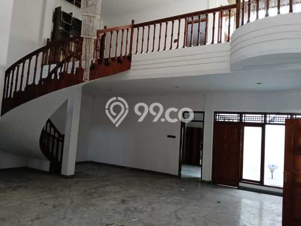 Disewakan Cepat Rumah Kondisi Bagus di Area Semarang Tengah, Semarang Disewakan Cepat Rumah Kondisi Bagus di Area Semarang Tengah, Semarang