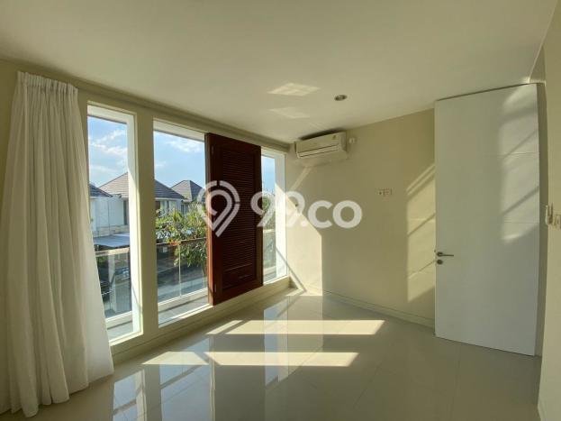 Rumah Lingkungan Asri di Citragrand, Semarang, Luas 162m² Bangunan 138m² Rumah Lingkungan Asri di Citragrand, Semarang, Luas 162m² Bangunan 138m²