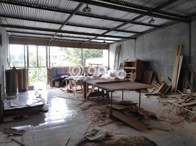 Dijual Cepat Rumah Favorit Siap Huni LB 300m2 di Banyumanik, Semarang Dijual Cepat Rumah Favorit Siap Huni LB 300m2 di Banyumanik, Semarang