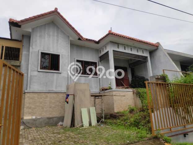 Dijual Cepat Rumah Favorit Siap Huni LB 300m2 di Banyumanik, Semarang Dijual Cepat Rumah Favorit Siap Huni LB 300m2 di Banyumanik, Semarang