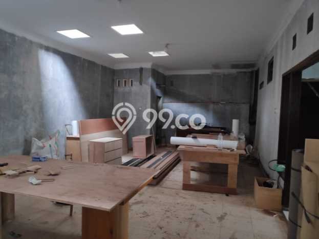 Dijual Cepat Rumah Favorit Siap Huni LB 300m2 di Banyumanik, Semarang Dijual Cepat Rumah Favorit Siap Huni LB 300m2 di Banyumanik, Semarang