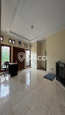Dijual Rumah Premium dengan Fasilitas Sekitar Komplit di Ciracas, Jakarta Timur Dijual Rumah Premium dengan Fasilitas Sekitar Komplit di Ciracas, Jakarta Timur