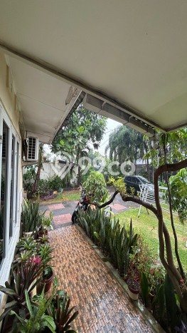 Dijual Rumah Premium dengan Fasilitas Sekitar Komplit di Ciracas, Jakarta Timur Dijual Rumah Premium dengan Fasilitas Sekitar Komplit di Ciracas, Jakarta Timur