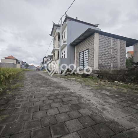 Rumah Modern 3 KT di Penatih Denpasar Semi Furnished Rumah Modern 3 KT di Penatih Denpasar Semi Furnished