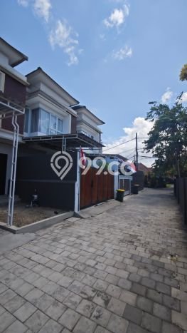 Rumah Luas Asri 3 KT Siap Pakai di Sesetan Denpasar Rumah Luas Asri 3 KT Siap Pakai di Sesetan Denpasar