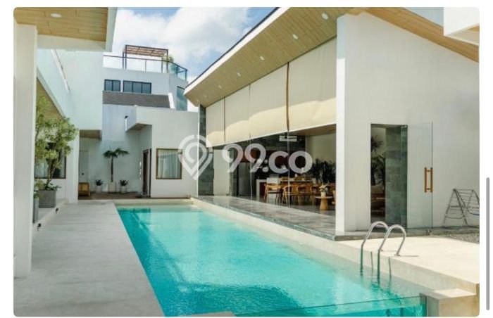 Vila Kawasan , Area 680m2m², Lokasi Premium Vila Kawasan , Area 680m2m², Lokasi Premium