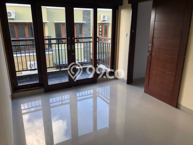 Vila di , Luas 171m2m², Lokasi Strategis Vila di , Luas 171m2m², Lokasi Strategis