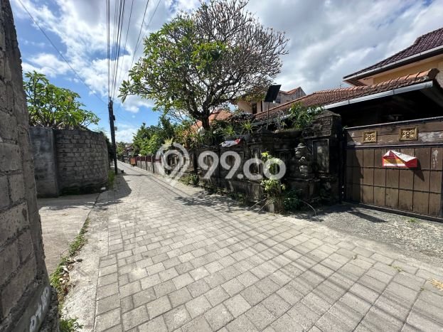 For Sale Hunian Rumah Terawat 3 Kamar di Kesiman, Denpasar For Sale Hunian Rumah Terawat 3 Kamar di Kesiman, Denpasar
