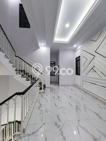 For Sale Rumah 4 Kamar Lokasi Ideal Bagus dan Strategis di Jagakarsa For Sale Rumah 4 Kamar Lokasi Ideal Bagus dan Strategis di Jagakarsa