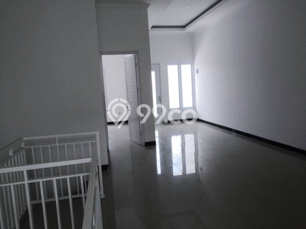 For Sale Hunian Rumah Terawat 4 Kamar di Tanjung Barat, Jakarta Selatan For Sale Hunian Rumah Terawat 4 Kamar di Tanjung Barat, Jakarta Selatan