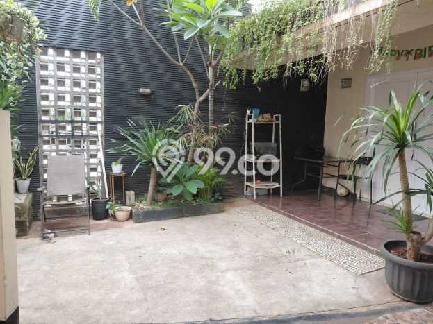 Rumah Luxury Modern Tanpa Renovasi di Kebagusan Jakarta Selatan Rumah Luxury Modern Tanpa Renovasi di Kebagusan Jakarta Selatan