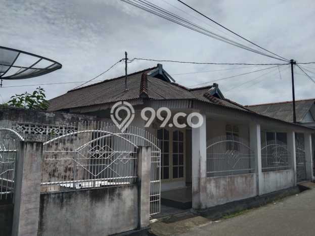 Jual Rumah Bagus Siap Huni LB 200m2 di Rangkui, Pangkal Pinang Jual Rumah Bagus Siap Huni LB 200m2 di Rangkui, Pangkal Pinang