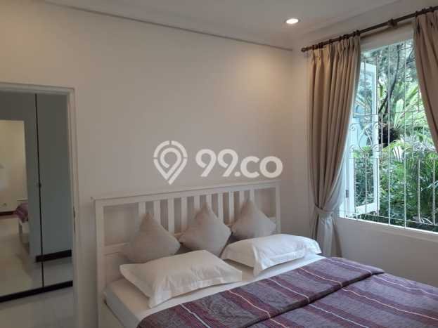 Jual Rumah Luas Megah Dengan View Cantik di Pondok Indah, Jakarta Selatan Jual Rumah Luas Megah Dengan View Cantik di Pondok Indah, Jakarta Selatan