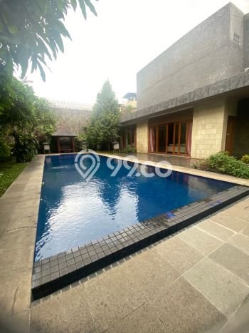 Ready to Use! Premium House LT 700m2 Desain Elegan di Tanjung Barat Ready to Use! Premium House LT 700m2 Desain Elegan di Tanjung Barat