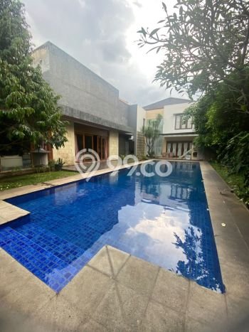 Ready to Use! Premium House LT 700m2 Desain Elegan di Tanjung Barat Ready to Use! Premium House LT 700m2 Desain Elegan di Tanjung Barat