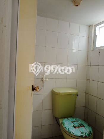 Unit Komersial Dijual di Sleman LT 200m2 & LB 256m2 Unit Komersial Dijual di Sleman LT 200m2 & LB 256m2