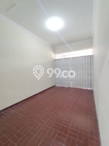 Rumah area Depok, 4 KM, Lingkungan Tenang Rumah area Depok, 4 KM, Lingkungan Tenang