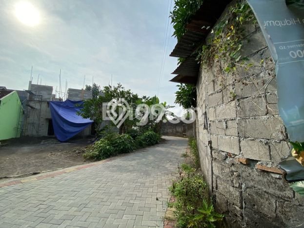 Jual Komersial Strategis Kawasan Depok, Luas 250m², Jalan Utama, Kawasan Komersial Jual Komersial Strategis Kawasan Depok, Luas 250m², Jalan Utama, Kawasan Komersial