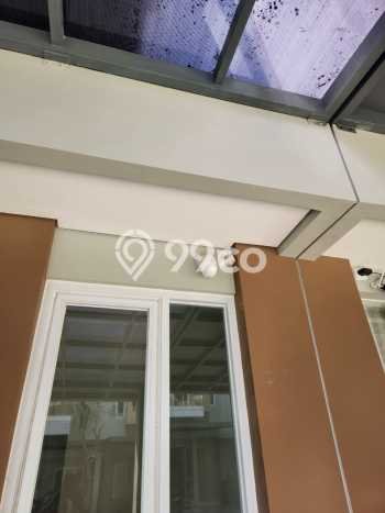 Lokasi strategis! Rumah siap huni disewakan di Depok LB 90m2 Lokasi strategis! Rumah siap huni disewakan di Depok LB 90m2