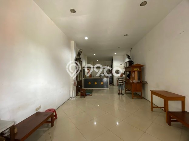 Ruko Kawasan Pakualaman, Luas 104m2m², Area Komersial, Jalan Utama Ruko Kawasan Pakualaman, Luas 104m2m², Area Komersial, Jalan Utama
