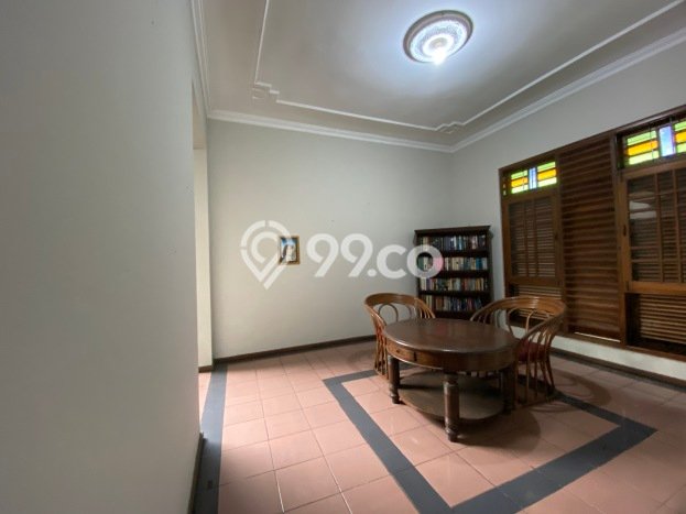 SPECIAL PRICE! Rumah di Mlati, 3 KM, Dekat Pusat Kota, Luas 250m2m² LB 250m2m² SPECIAL PRICE! Rumah di Mlati, 3 KM, Dekat Pusat Kota, Luas 250m2m² LB 250m2m²