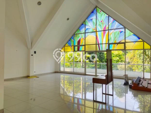 Disewakan Rumah Murah di Hegarmanah Bandung dengan 5 KT Disewakan Rumah Murah di Hegarmanah Bandung dengan 5 KT
