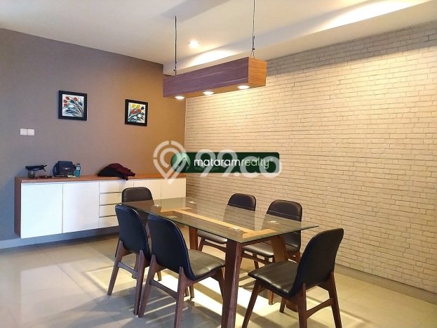 Rumah Modern Minimalis Fullyfurnished Setramurni,ada Kolam Renang Rumah Modern Minimalis Fullyfurnished Setramurni,ada Kolam Renang