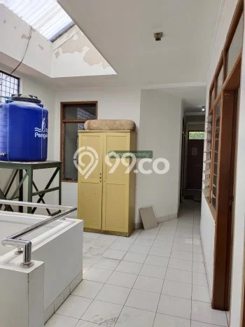 Rumah sewa siap pakai 8 Kamar Tidur di Sukaluyu, Bandung Rumah sewa siap pakai 8 Kamar Tidur di Sukaluyu, Bandung