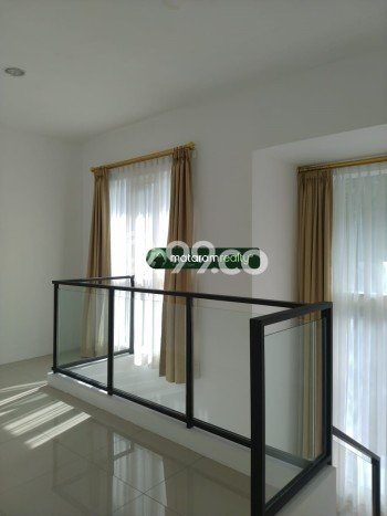 Disewakan Rumah Bangunan 2 Lantai Fully Furnished Dekat Ke Itb Disewakan Rumah Bangunan 2 Lantai Fully Furnished Dekat Ke Itb