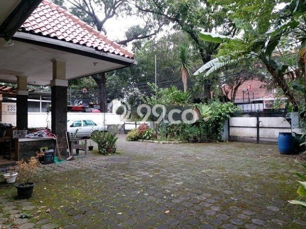 Ready to Use! Luxury House LT 483m2 Desain Modern di Sayap Dago Ready to Use! Luxury House LT 483m2 Desain Modern di Sayap Dago