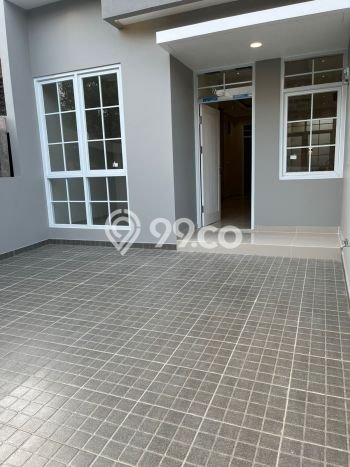 Dijual Cepat Rumah Bagus Siap Huni LB 160m2 di Arcamanik, Bandung Dijual Cepat Rumah Bagus Siap Huni LB 160m2 di Arcamanik, Bandung