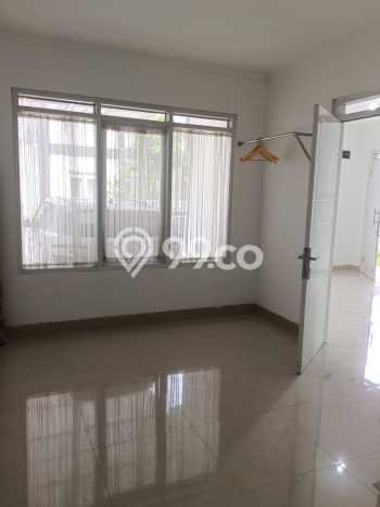 Jual Rumah Eksklusif 4 KT di Cigadung, Bandung Jual Rumah Eksklusif 4 KT di Cigadung, Bandung
