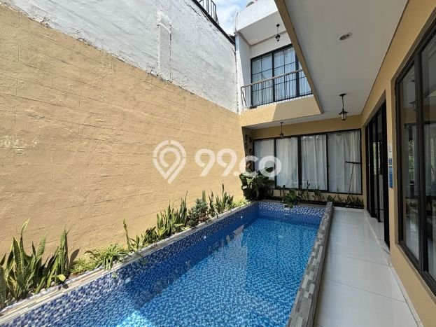 Dijual Rumah Mewah Megah Dengan View Eksklusif di Dago Pakar, Bandung Dijual Rumah Mewah Megah Dengan View Eksklusif di Dago Pakar, Bandung