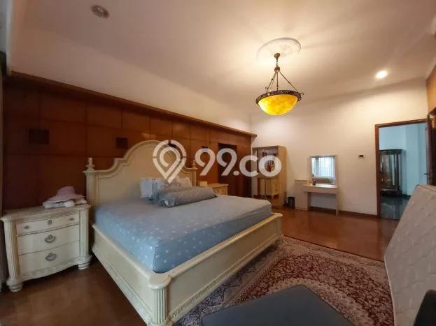 Disewakan Rumah Murah di Hegarmanah Bandung dengan 5 KT Disewakan Rumah Murah di Hegarmanah Bandung dengan 5 KT