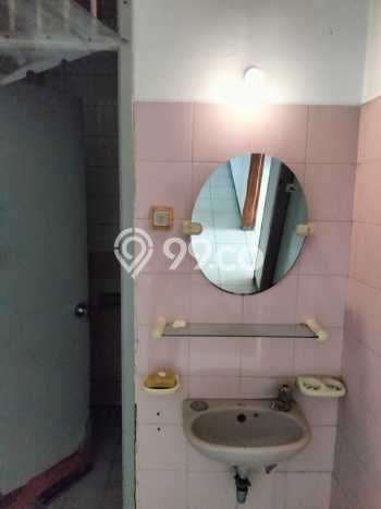 Rumah Modern 3 KT di Gading Serpong Tangerang Unfurnished Rumah Modern 3 KT di Gading Serpong Tangerang Unfurnished