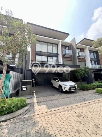 Hunian Mewah Dijual LT 276m2 di BSD, Tangerang Selatan Hunian Mewah Dijual LT 276m2 di BSD, Tangerang Selatan