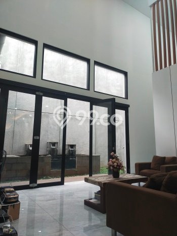Hunian Elit LB 250m2 Siap Pakai Desain Elegan di Bekasi, Bekasi Hunian Elit LB 250m2 Siap Pakai Desain Elegan di Bekasi, Bekasi