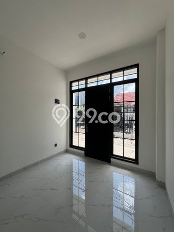 Rumah Strategis Modern Lb 120m2 di BSD, Tangerang Selatan Rumah Strategis Modern Lb 120m2 di BSD, Tangerang Selatan