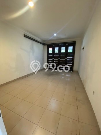 Dijual Rumah Premium dengan Fasilitas Sekitar Lengkap di Tangerang, Tangerang Dijual Rumah Premium dengan Fasilitas Sekitar Lengkap di Tangerang, Tangerang