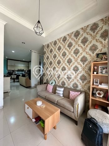 Rumah Luas Asri 5 KT Siap Huni di Sektor 9-Bintaro Tangerang Selatan Rumah Luas Asri 5 KT Siap Huni di Sektor 9-Bintaro Tangerang Selatan
