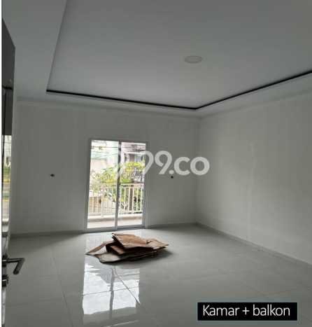 Dijual Hunian Rumah Terawat 4 KT di Tanjung Duren, Jakarta Barat Dijual Hunian Rumah Terawat 4 KT di Tanjung Duren, Jakarta Barat