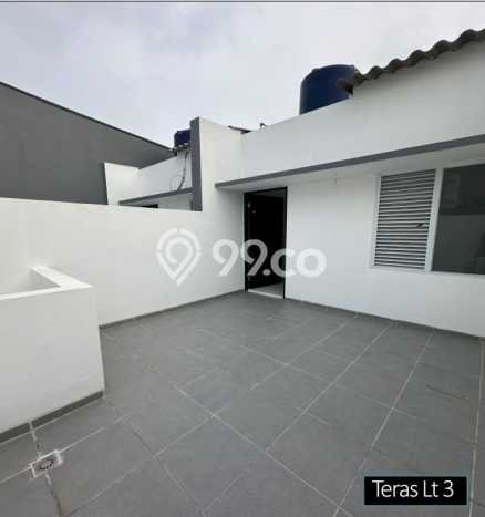 Dijual Hunian Rumah Terawat 4 KT di Tanjung Duren, Jakarta Barat Dijual Hunian Rumah Terawat 4 KT di Tanjung Duren, Jakarta Barat