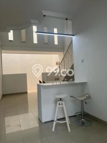 RARE UNIT! Rumah kawasan Kembangan, 2 KM, View Kota, Luas 144m² Bangunan 160m² RARE UNIT! Rumah kawasan Kembangan, 2 KM, View Kota, Luas 144m² Bangunan 160m²